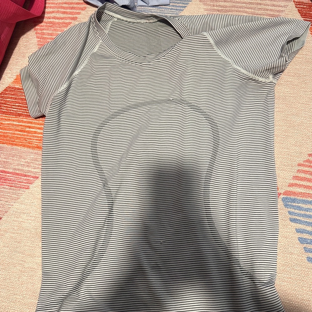 White and black striped Lululemon swiftly tech